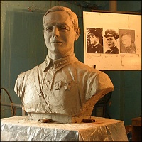 Герой